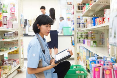 外国人留学生の労働時間における週28時間制限を守るには？オーバーワークは双方罰則！