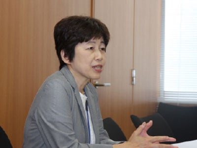 広報IR部 副部長 お客様センター長の畑本二美氏